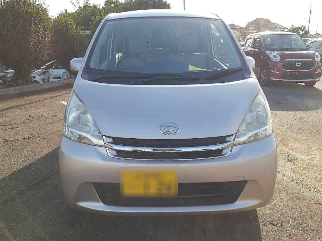 DAIHATSU MOVE 2012