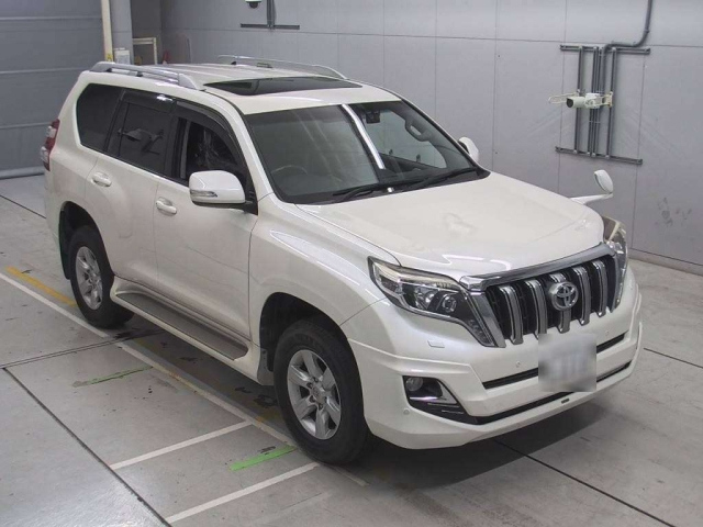 TOYOTA LAND CRUISER PRADO 2015
