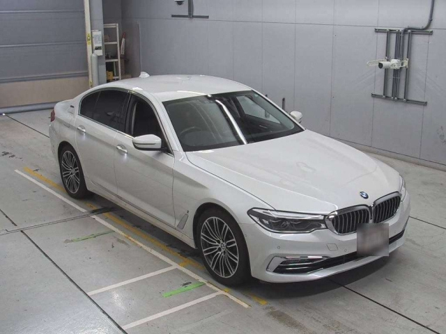 BMW 5 SERIES 2018