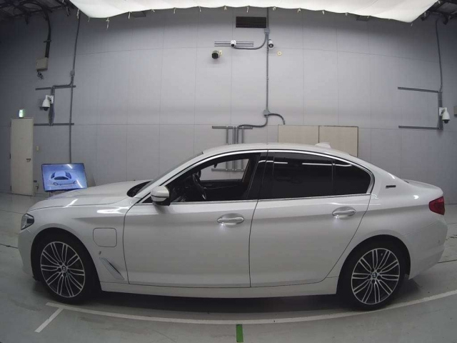 BMW 5 SERIES 2018