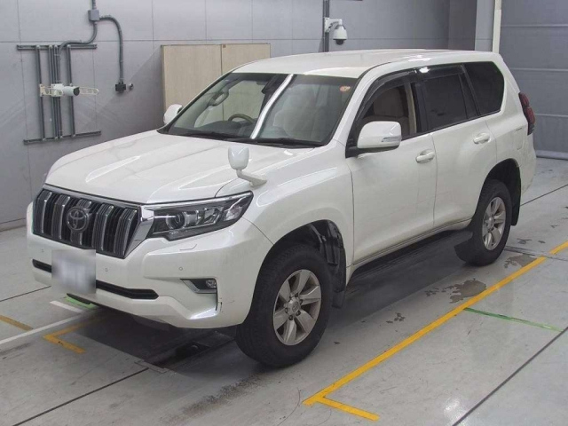 TOYOTA LAND CRUISER PRADO 2018