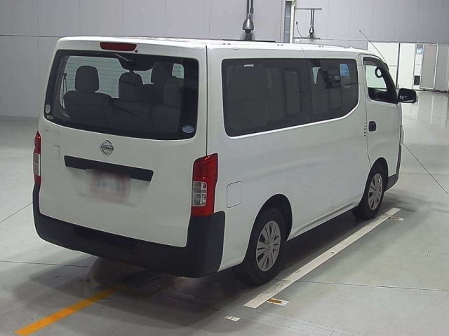 NISSAN CARAVAN 2020