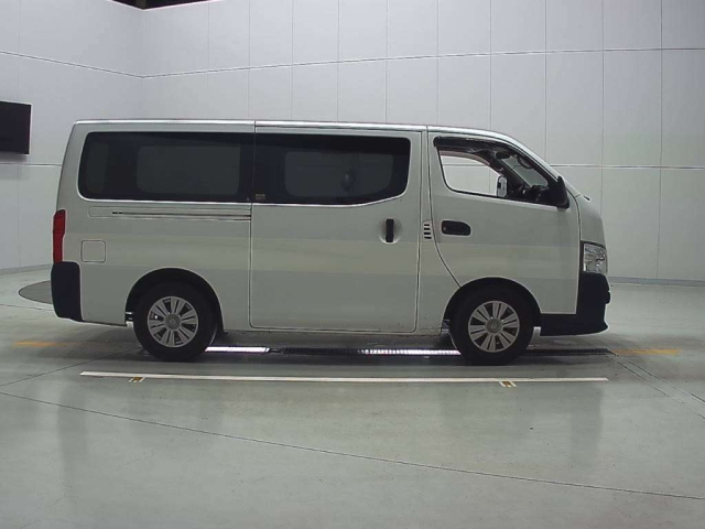 NISSAN CARAVAN VAN 2019