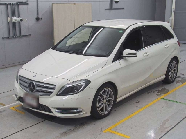 MERCEDES BENZ B CLASS 2013