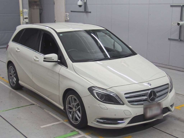 MERCEDES BENZ B CLASS 2013
