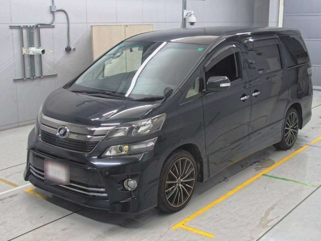 TOYOTA VELLFIRE 2013