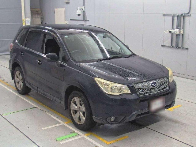 SUBARU FORESTER 2012