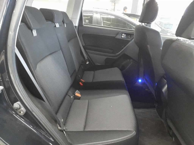 SUBARU FORESTER 2012