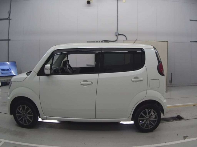 SUZUKI MRWAGON 2012