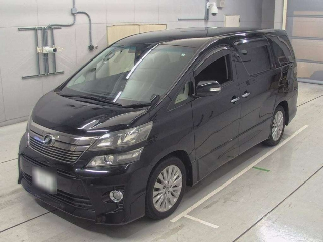 TOYOTA VELLFIRE 2013