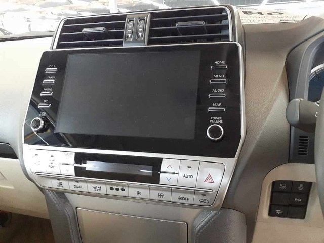 TOYOTA LAND CRUISER PRADO 2020