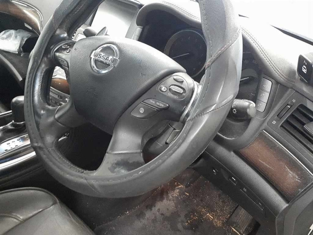 NISSAN FUGA 2012