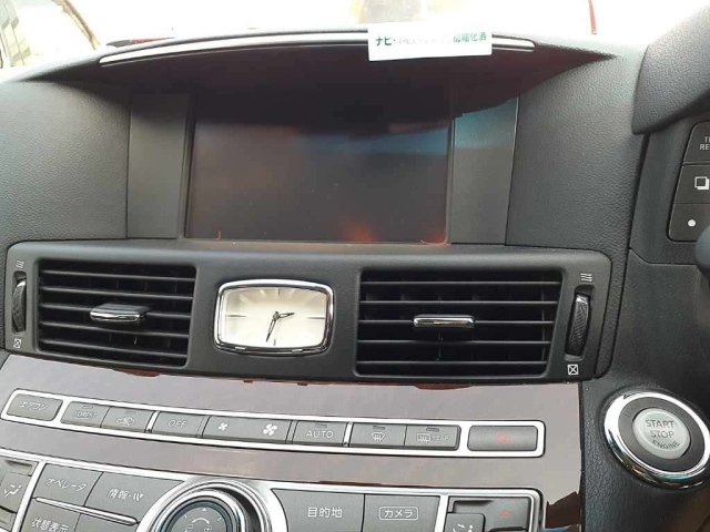 NISSAN FUGA 2018