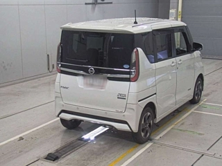 NISSAN ROOX 2021