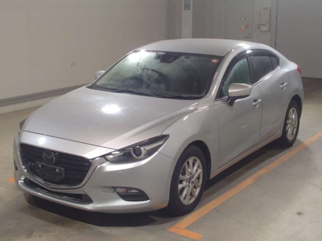 MAZDA AXELA 2018