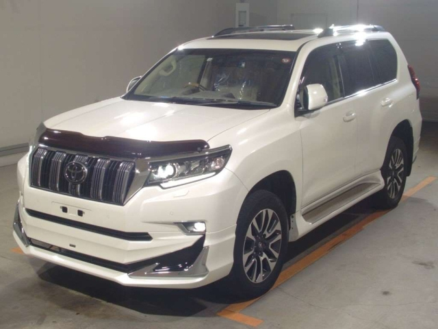TOYOTA LAND CRUISER PRADO 2022