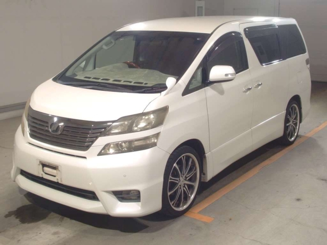 TOYOTA VELLFIRE 2010