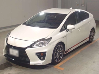 TOYOTA PRIUS 2013