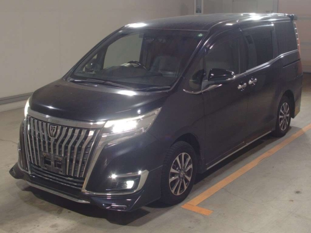 TOYOTA ESQUIRE 2018