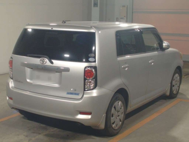 TOYOTA COROLLA RUMION 2010