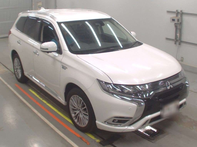 MITSUBISHI OUTLANDER PHEV 2020