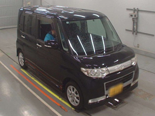 DAIHATSU TANTO 2008