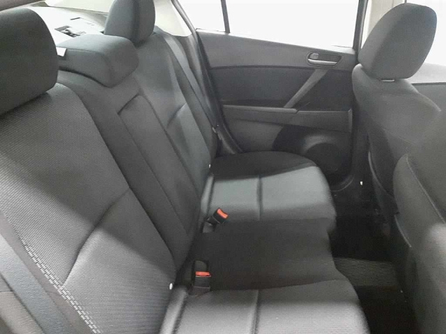 MAZDA AXELA 2009