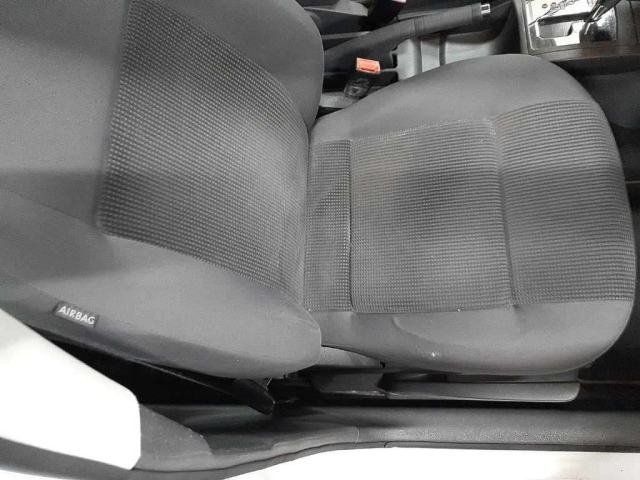 VOLKSWAGEN POLO 2008