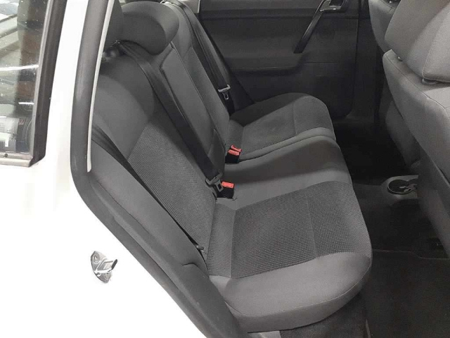 VOLKSWAGEN POLO 2008