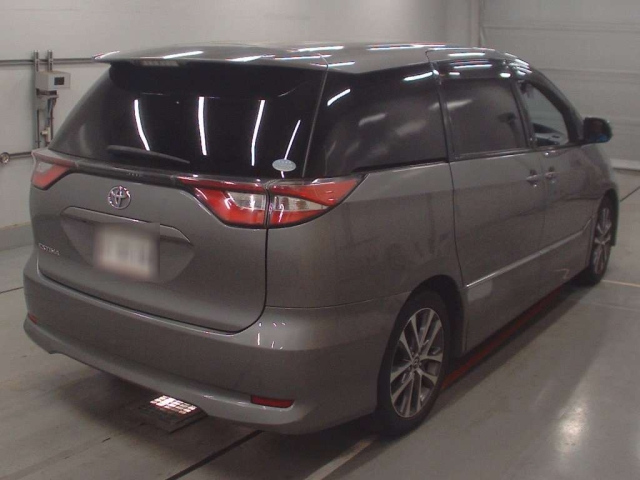 TOYOTA ESTIMA 2017