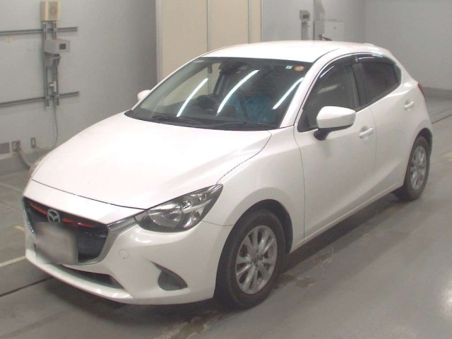 MAZDA DEMIO 2015