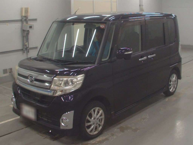 DAIHATSU TANTO 2014