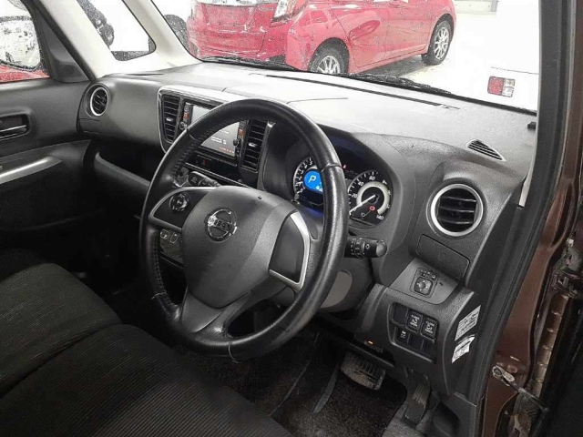 NISSAN DAYZ ROOX 2014