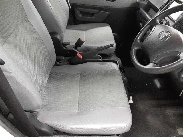 TOYOTA TOWN ACE VAN 2022