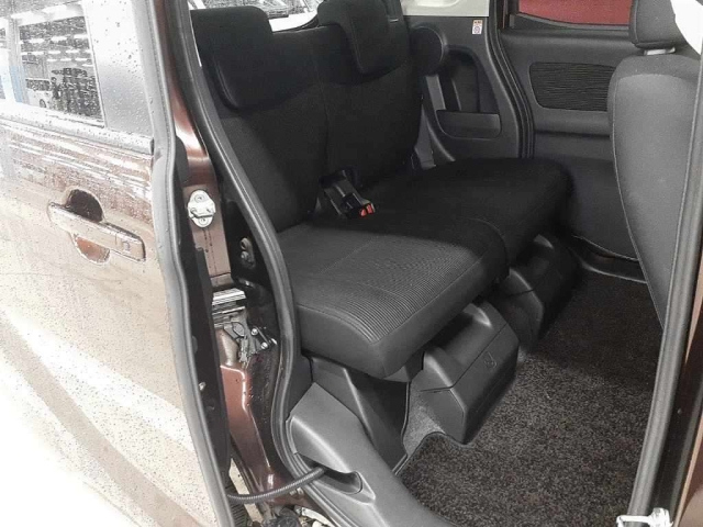 NISSAN DAYZ ROOX 2014