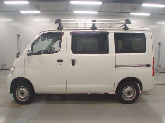 TOYOTA TOWN ACE VAN 2022
