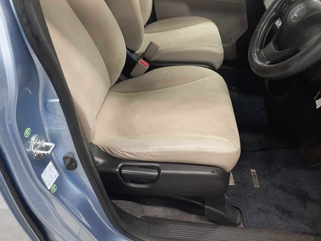 HONDA FREED 2008