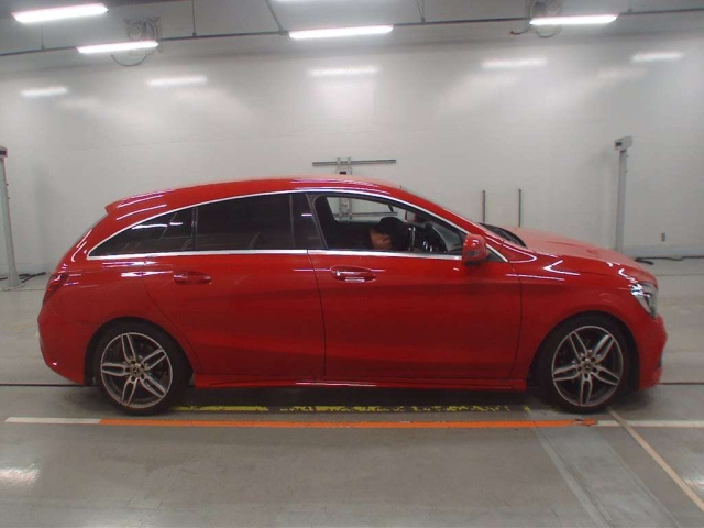 MERCEDES BENZ CLA CLASS 2017