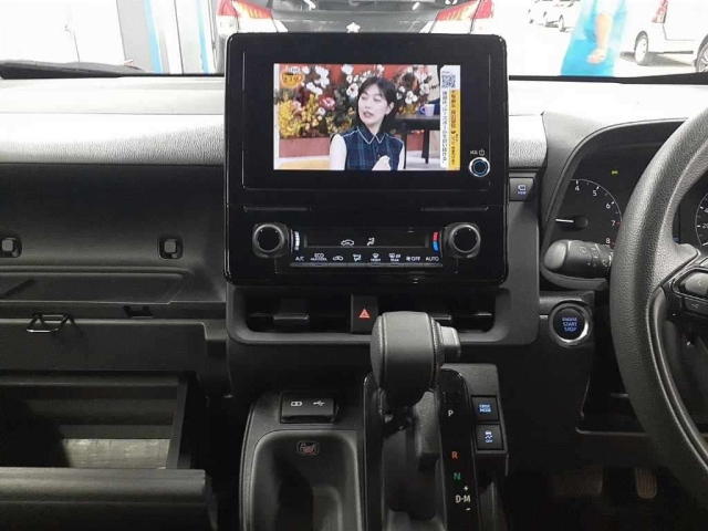 TOYOTA SIENTA 2022