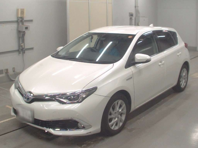 TOYOTA AURIS 2017