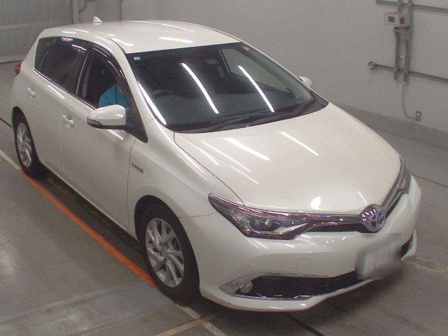 TOYOTA AURIS 2017