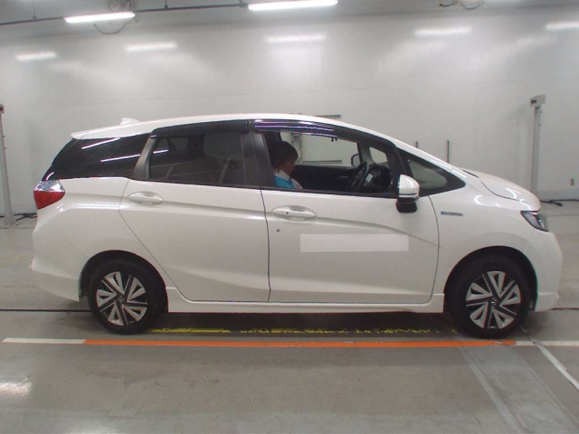 HONDA SHUTTLE 2019
