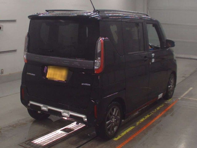 MITSUBISHI DELICA MINI 2025