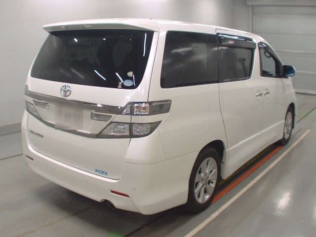 TOYOTA VELLFIRE 2011