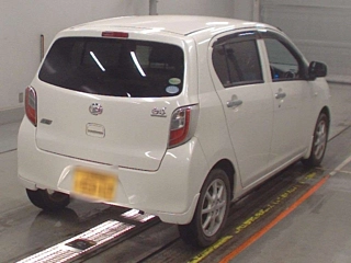 DAIHATSU MIRA E S 2013