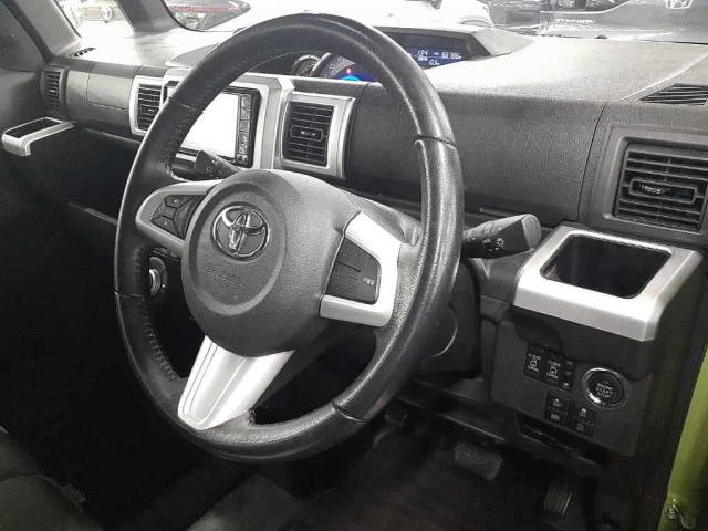 TOYOTA PIXIS MEGA 2018