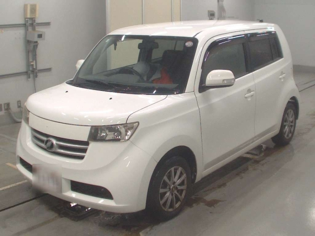 TOYOTA BB 2008