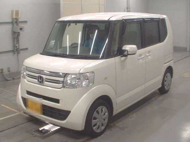 HONDA N BOX 2015