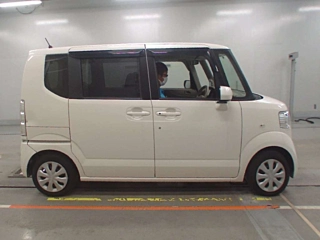 HONDA N BOX 2015