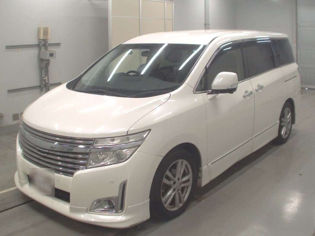 NISSAN ELGRAND 2013